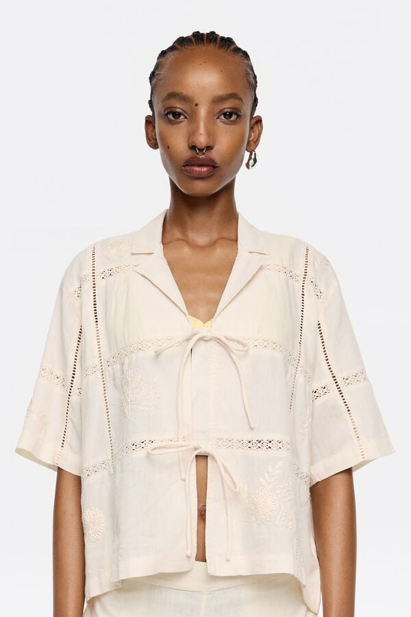 Bimba & Lola Shirt Met Strikken En Borduursel Crème