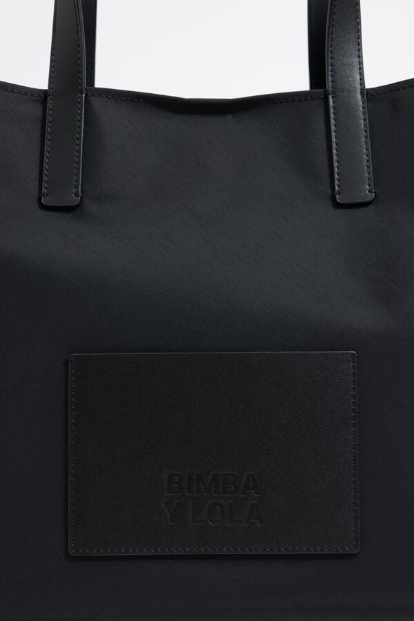 Bimba & Lola Tas Chihuahua Groot Nylon Zwart