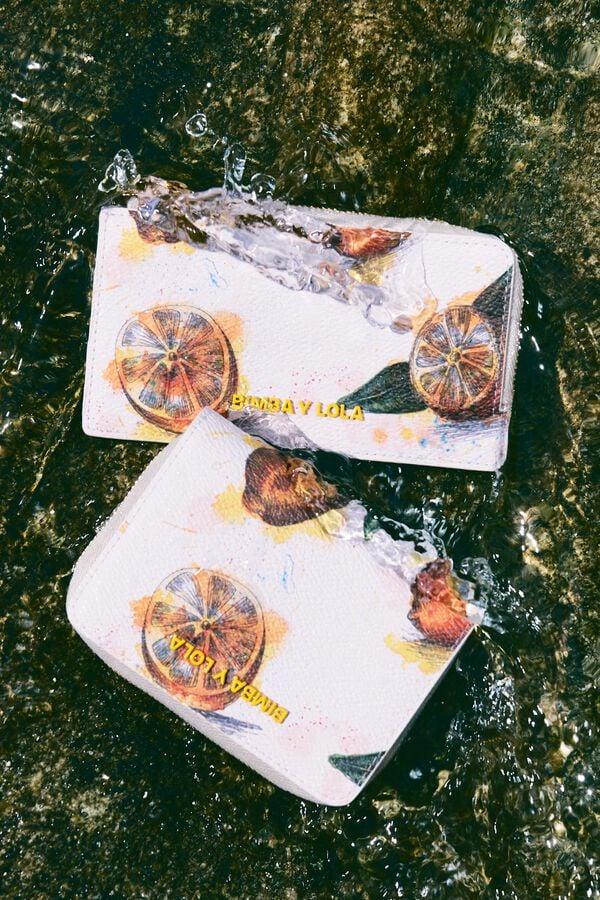 bimba & lola Pasjeshouder-beurs kaviaarstructuur Lemons ivoorwit