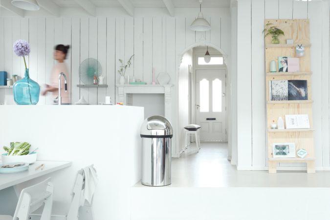 Brabantia Push Bin 60 Liter - Brilliant Steel
