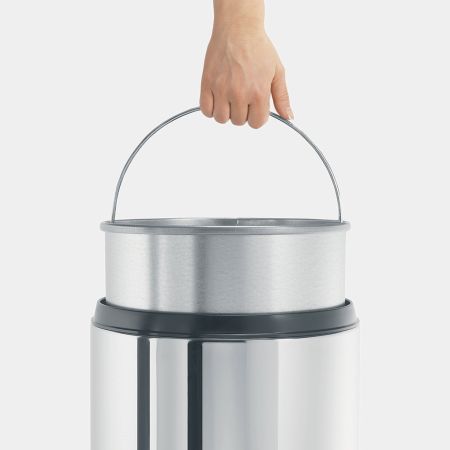 Brabantia Flame Guard Prullenbak 30 Liter - Brilliant Steel