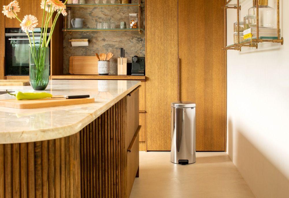 Brabantia NewIcon Pedaalemmer 30 Liter - Brilliant Steel