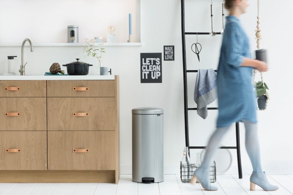 Brabantia NewIcon Pedaalemmer 30 Liter - Metallic Grey