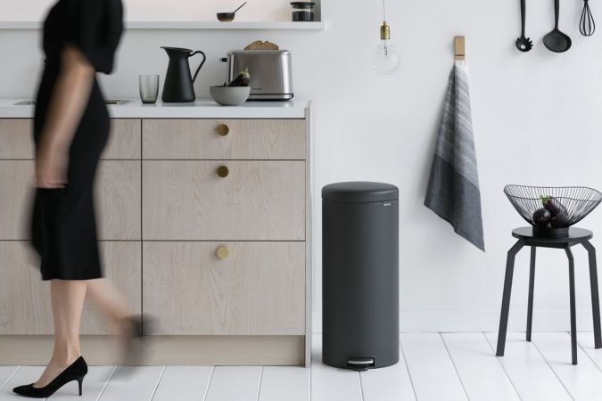 Brabantia NewIcon Pedaalemmer 30 Liter - Mineral Infinite Grey