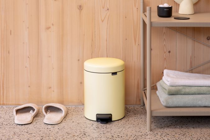 Brabantia NewIcon Pedaalemmer 5 Liter - Mellow Yellow