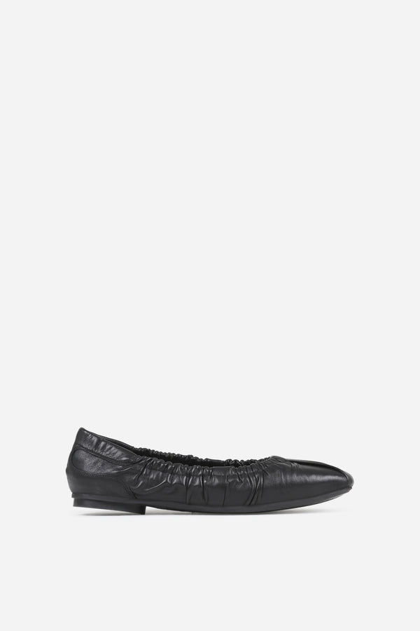 bronx Flat Low Shoe