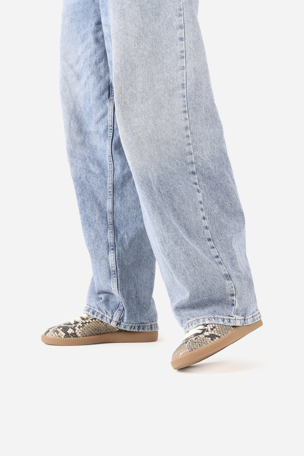 Bronx Low Top Sneaker