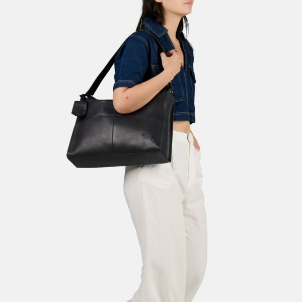 Burkely ROGUE ROBYN HOBO 1001041.89.10_2_STRA