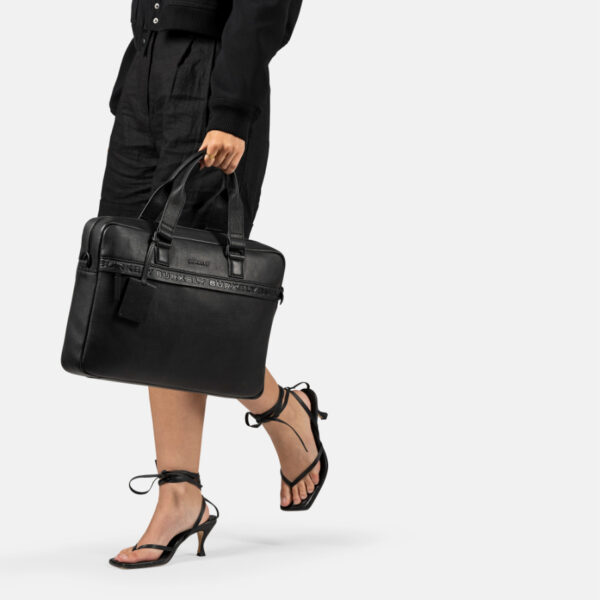 Burkely MINIMAL MASON LAPTOPBAG 15 6” 1000802.64.10_STR