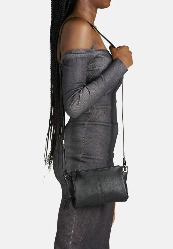 Burkely RADIENT RAEVEN DOUBLE ZIP CROSSBODY 1001011.64.10_STR