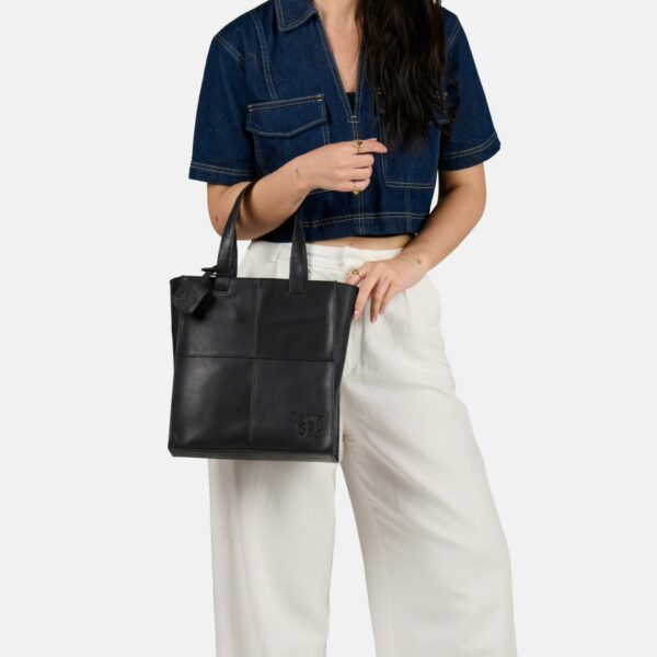 Burkely ROGUE ROBYN SHOPPER SMALL 1001043.89.10_2_STRA-def