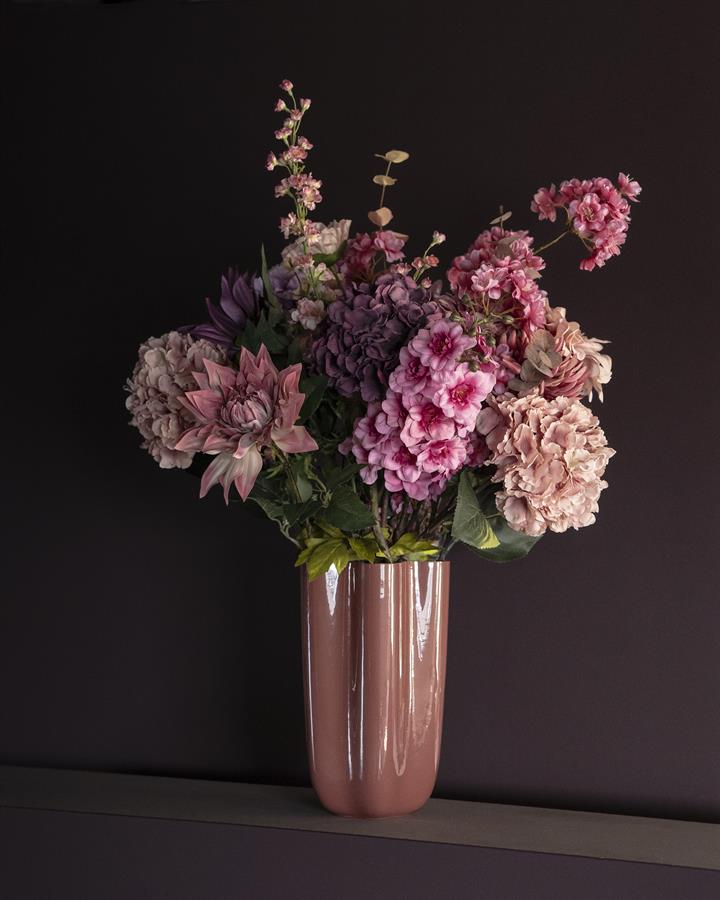 By Boo Flori – Coral Red