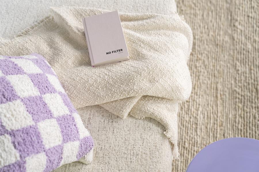 By Boo Plaid Balance – Off White