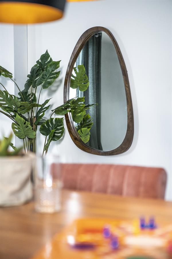 By Boo Plecto – Brown