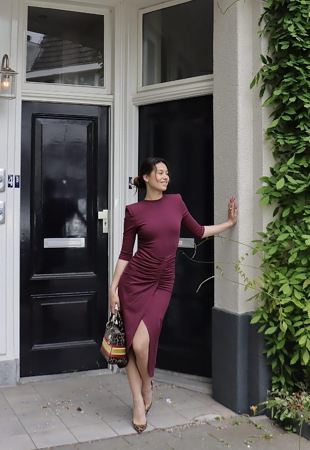 c by stories Dalias rok bordeaux