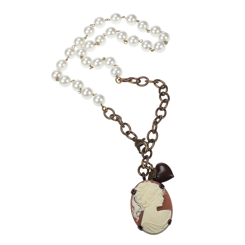 camps & camps collier carnelian cameo nostalgia necklace