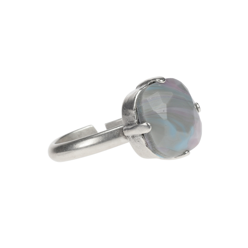 camps & camps ring € 20 00 € 10 00 Op voorraad Aantal stuks: Product als cadeau verpakken( € 0 00)