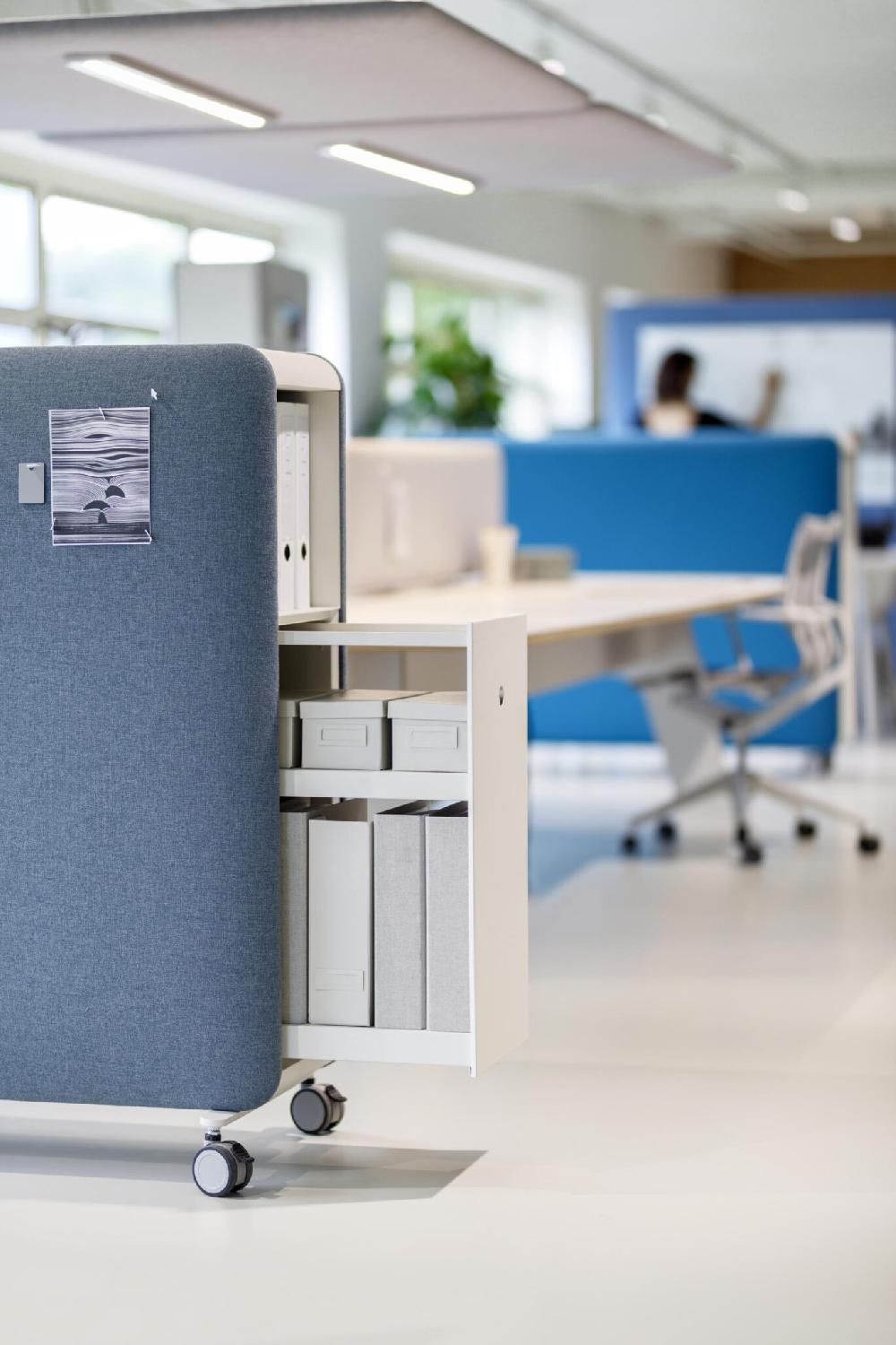 cascando Pillow Space