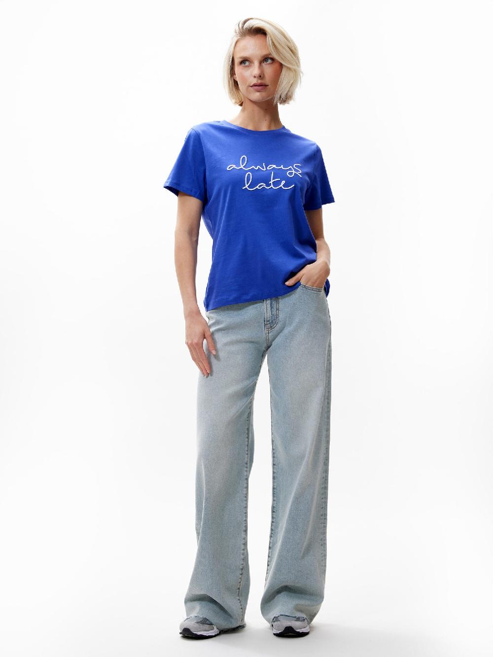 catwalk junkie Always late tshirt