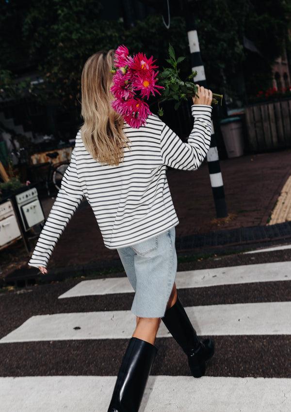 Catwalk Junkie Loose Fit Jorts