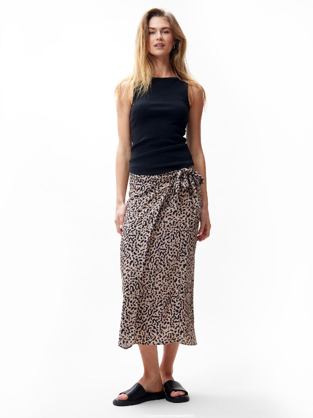 catwalk junkie Wrap skirt met leopard dessin