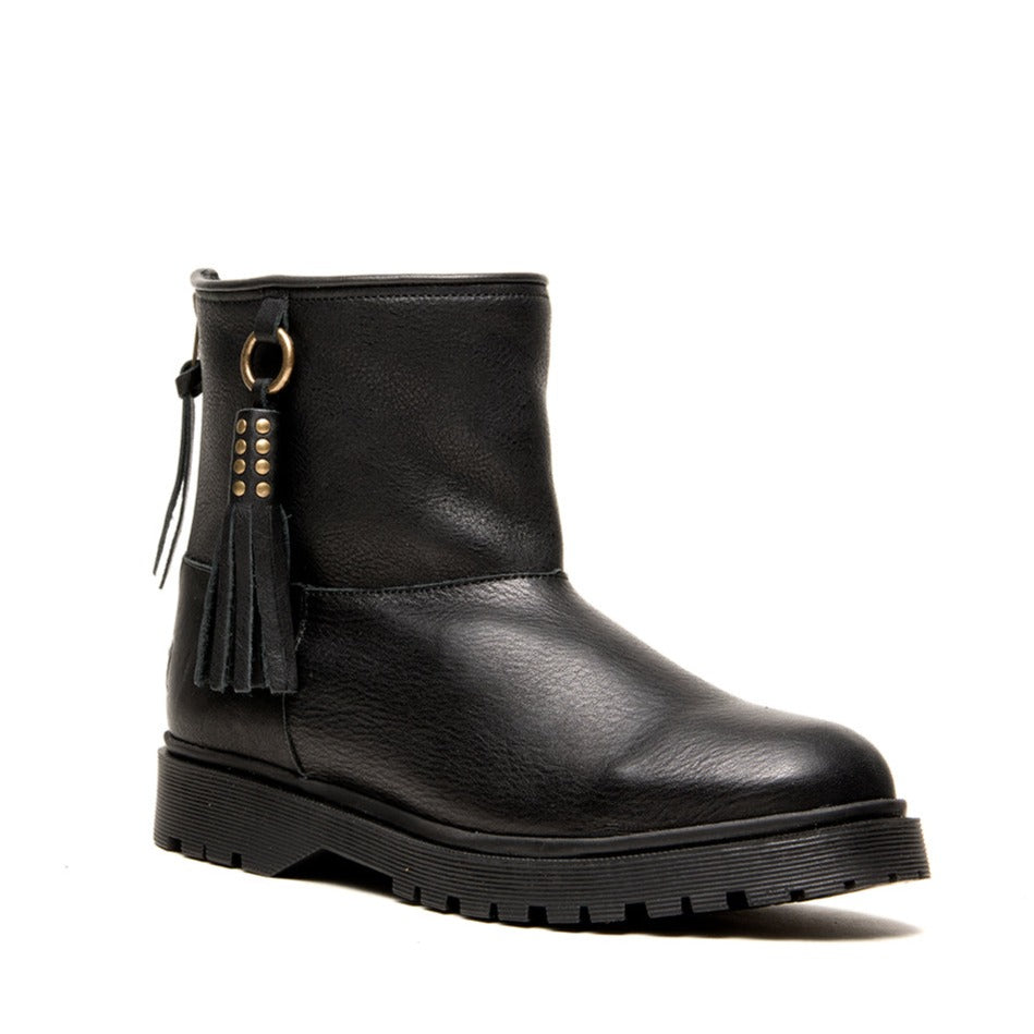 Cha Classic Low Black