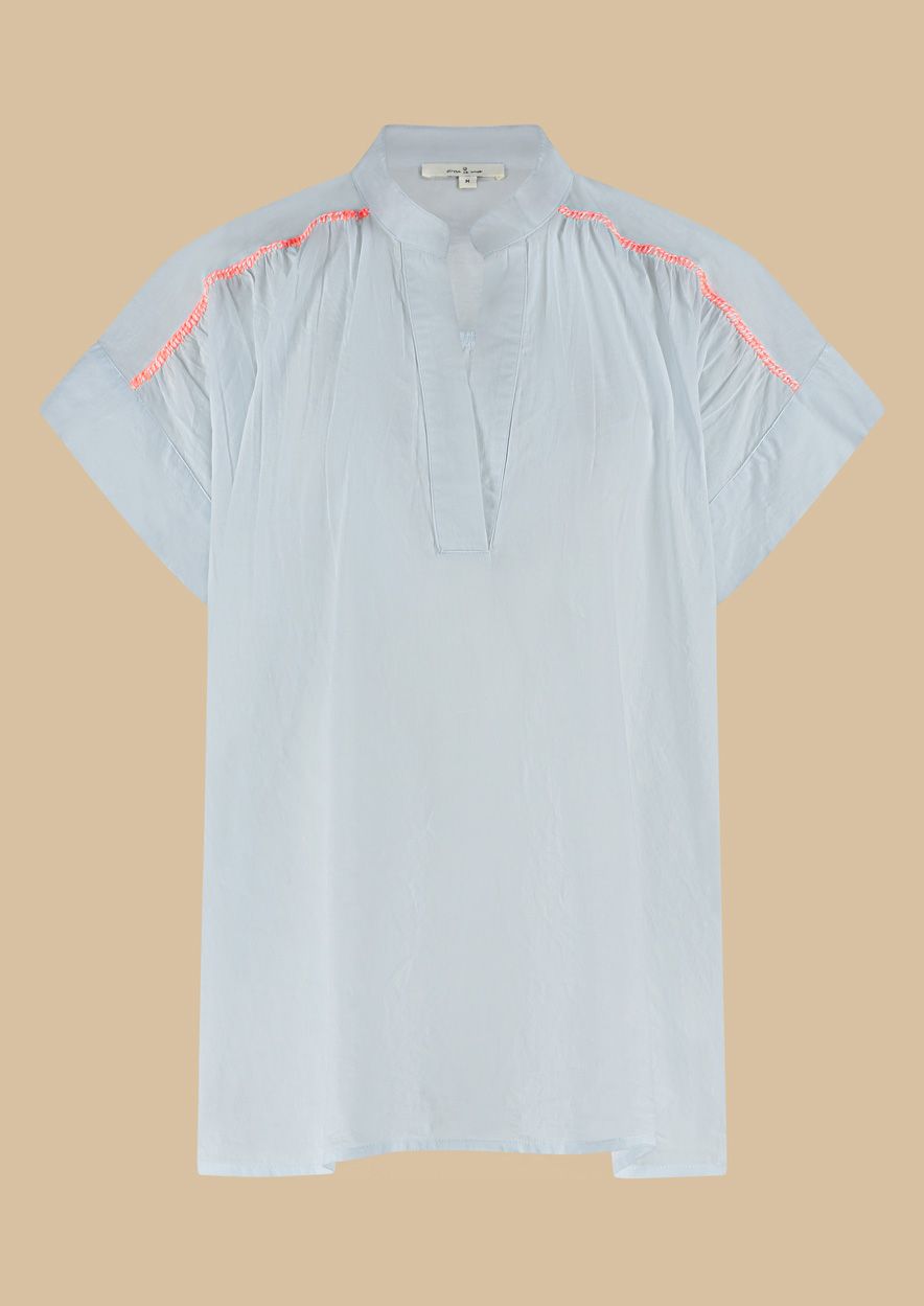 circle of trust Denise Blouse Sky Blue