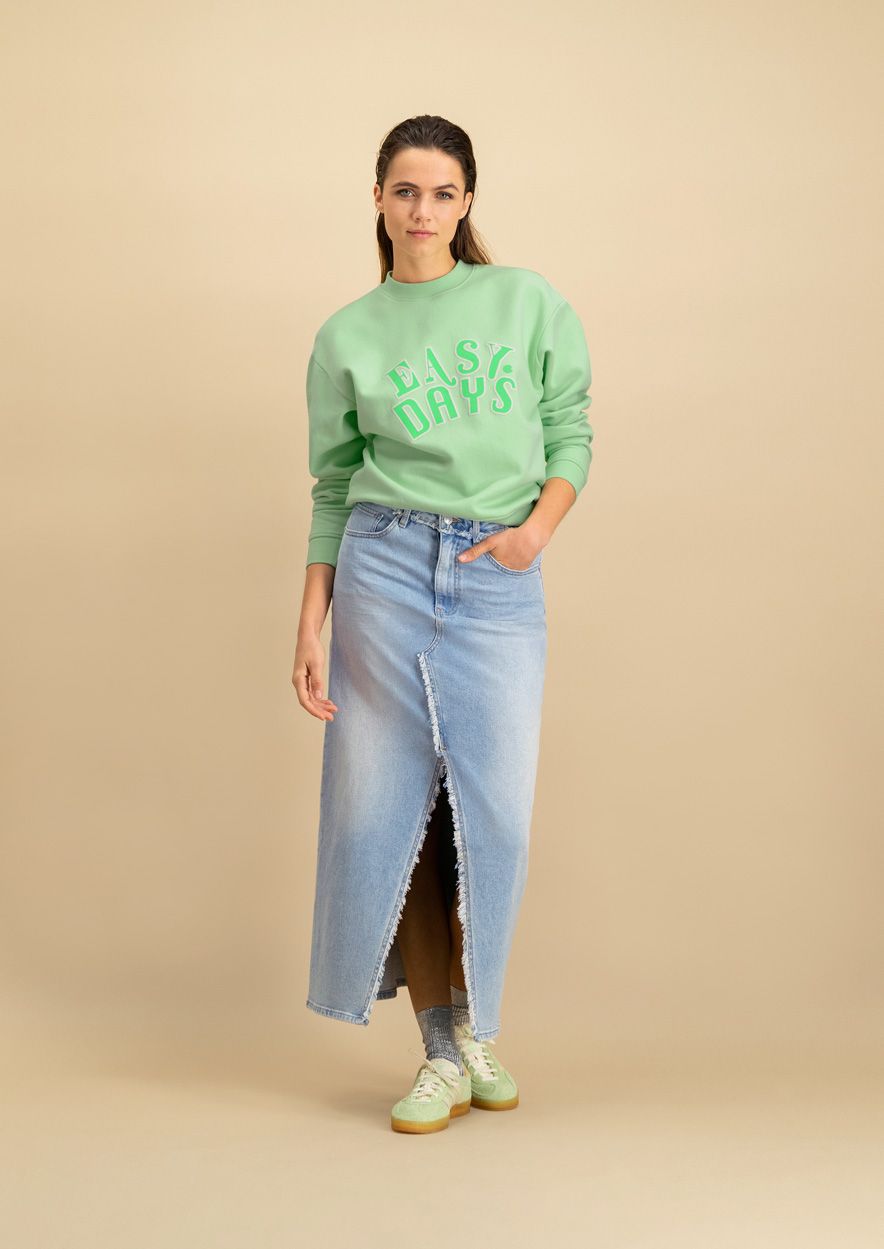 Circle Of Trust Eliana Sweat Easy Days