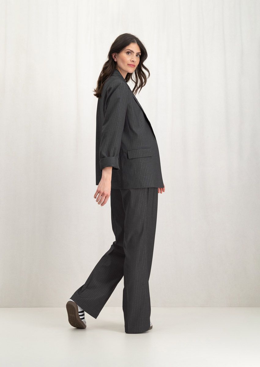 circle of trust Jenna Pants Dark Grey Stripe