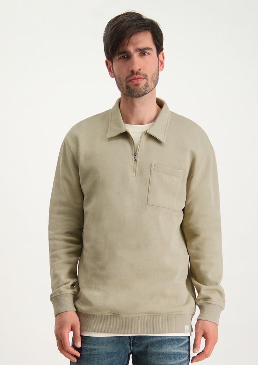 circle of trust Landen Sweat Sand Shade