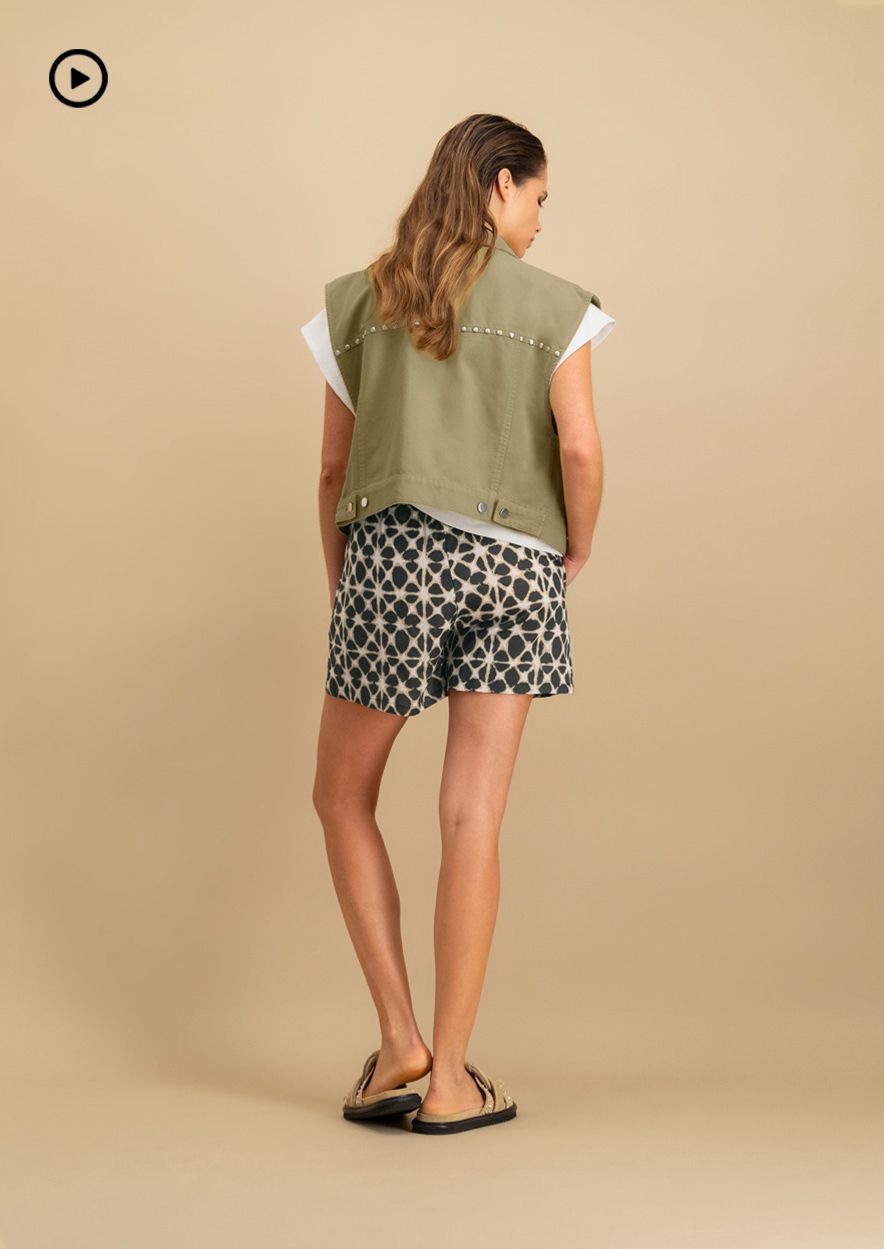 Circle Of Trust Lotte Short Bramble Blossom