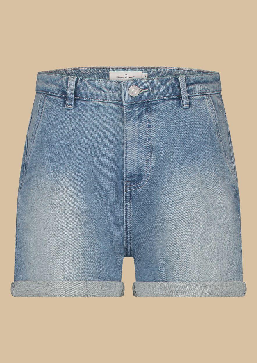 circle of trust Mikky Short Summer Sky