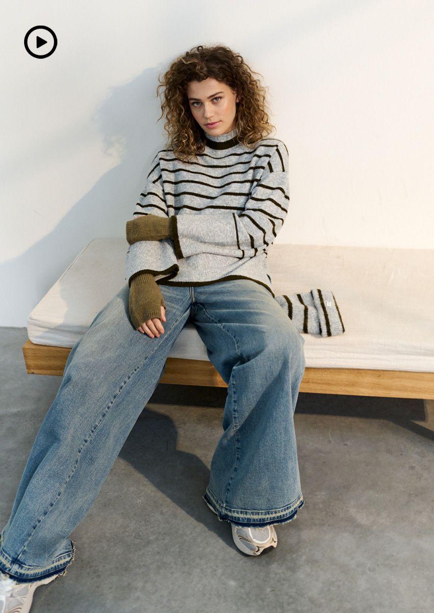 Circle Of Trust Harley Denim Stormy Blue - Wide & Flared