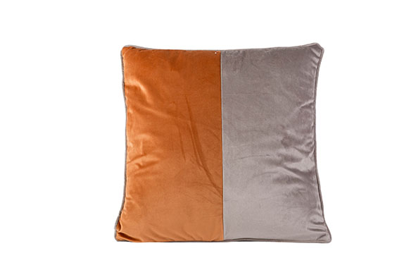 cosy & trendy KUSSEN VELVET GREIGE ROEST 45X45XH10CM P OLYESTER