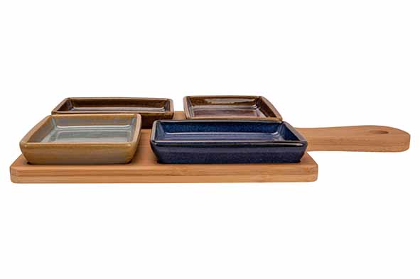 cosy & trendy SERVEERPLANK 29X20XH1CM BAMBOE + 4 CUPS MULTI-KLEUR 10X7.5X1.5CM