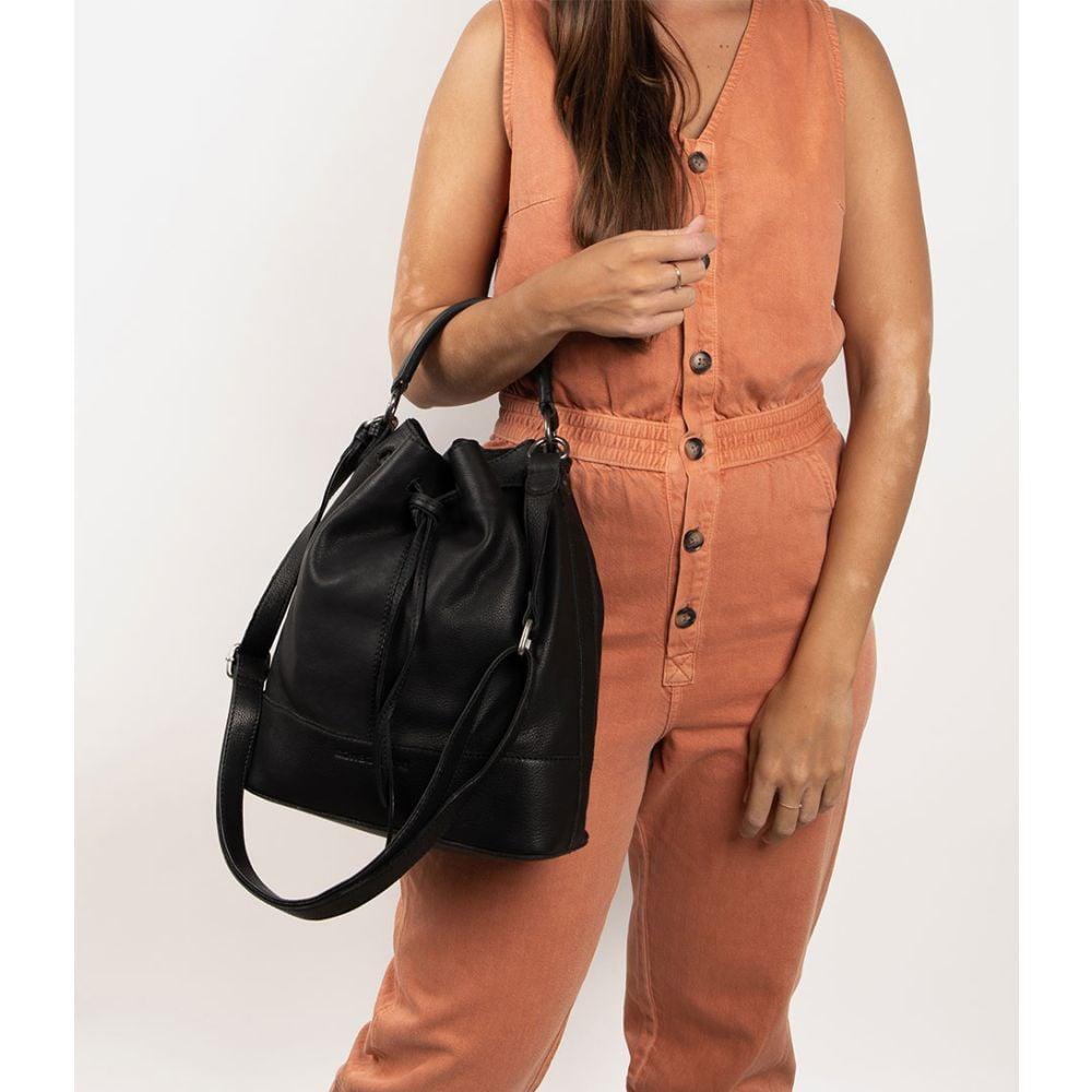 Cowboysbag Cowboysbag Crossbody Cairo Black