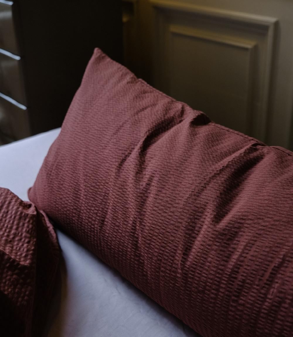 Crisp Sheets Body Pillow Hoes | Crisp Malbec