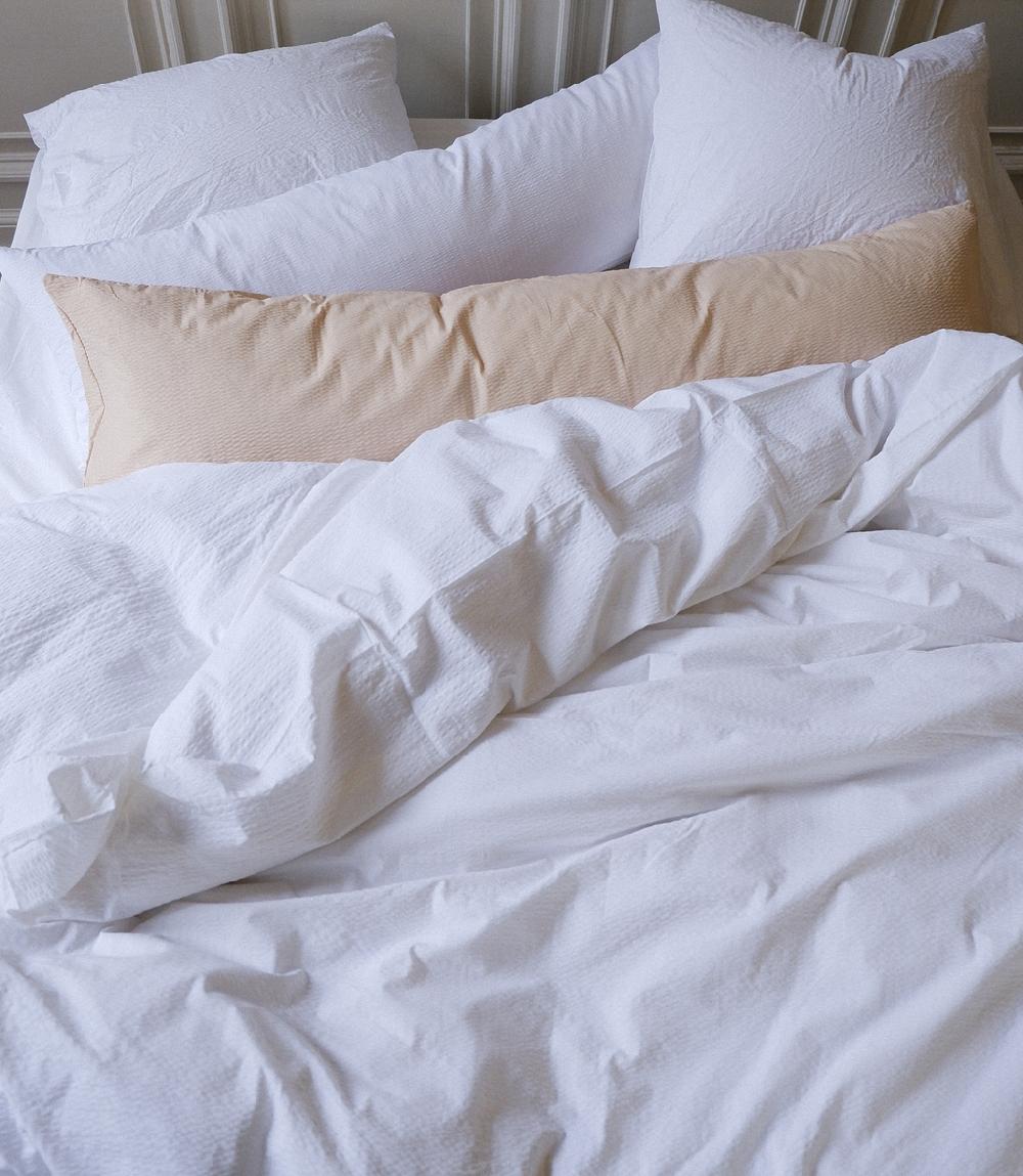 Crisp Sheets Body Pillow Hoes | Crisp White