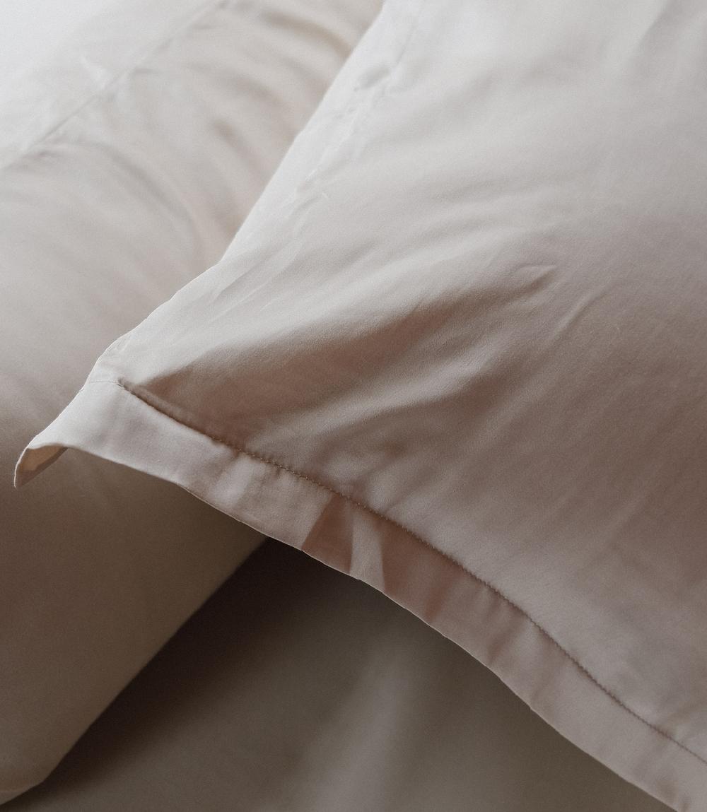 Crisp Sheets Kussensloop Set | Satijn Tencel™ Oat Milk