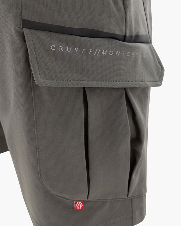Cruyff Core Tech Cargo Short Code: CSA241816-507