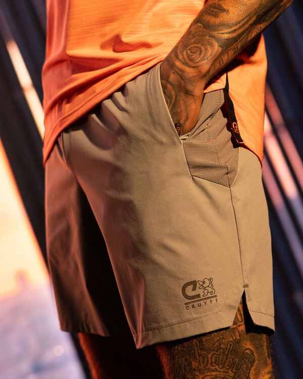 Cruyff Flame Shorts Code: CSA251039-900