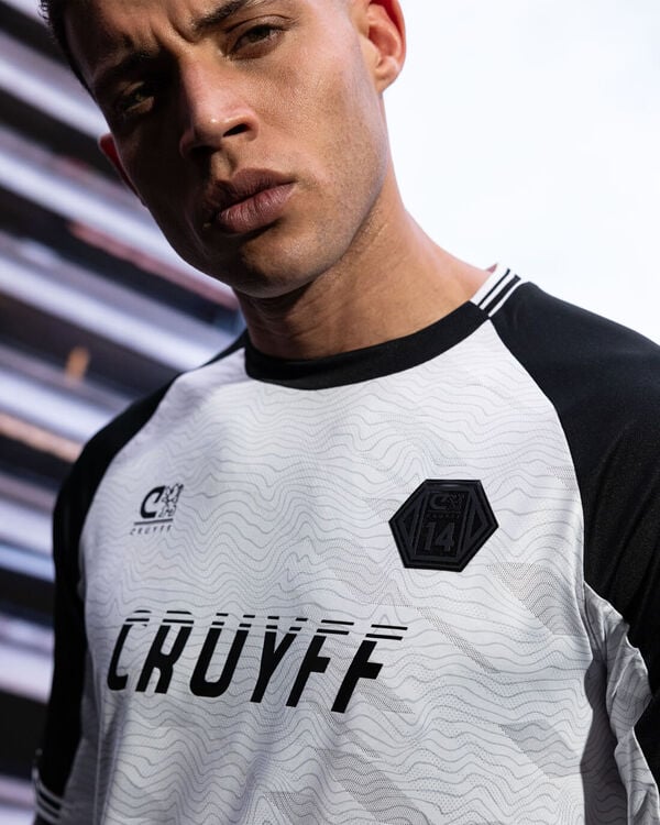 Cruyff Icon Tee Code: CSA251024-100