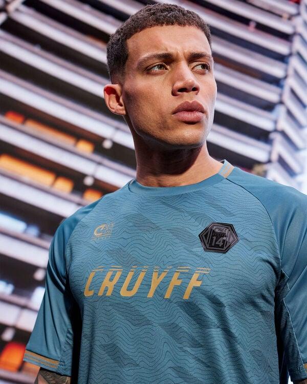 Cruyff Icon Tee Code: CSA251024-511
