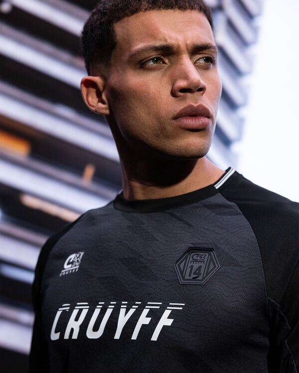 Cruyff Icon Tee Code: CSA251024-998