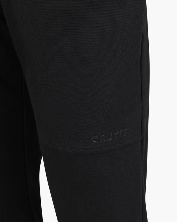 Cruyff Ivan Jogger Code: CA251043-998
