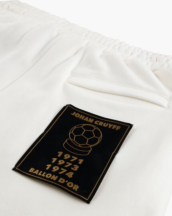 Cruyff Johan Sweat Shorts Code: JCA251010-100