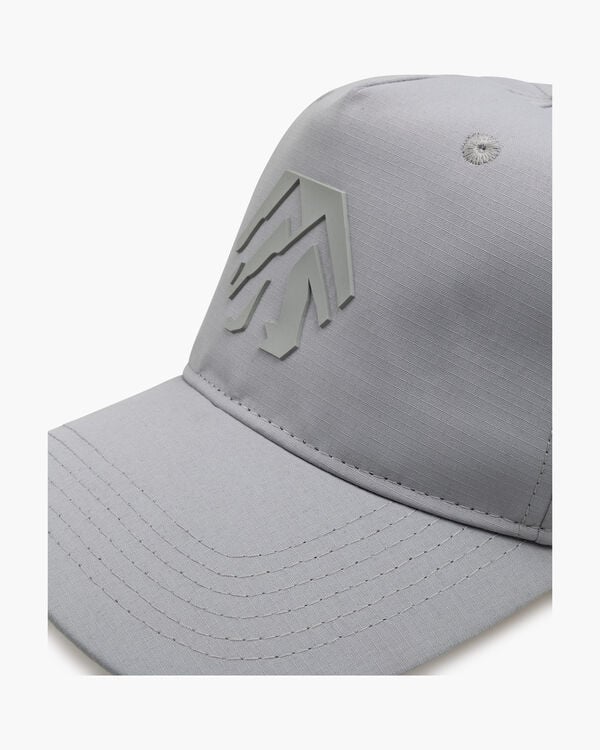 Cruyff Obsidian Cap Code: CMA243031-900