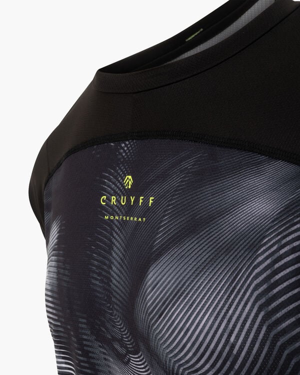 Cruyff Omega T-Shirt Code: CMA251013-998