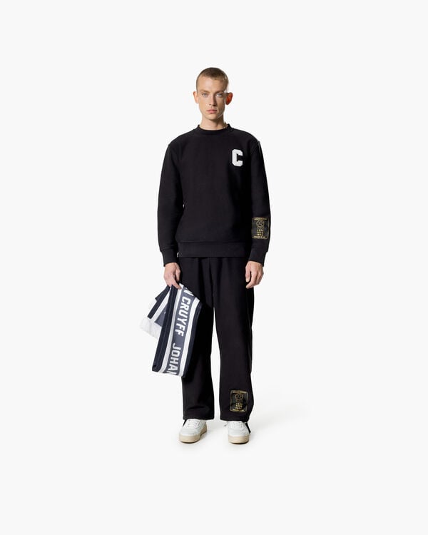 Cruyff Premium Sweat Crewneck Code: JCA243011-998
