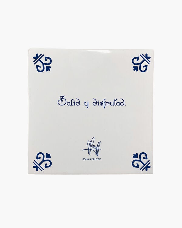 cruyff Salid y disfrutad code: CCA221207-100